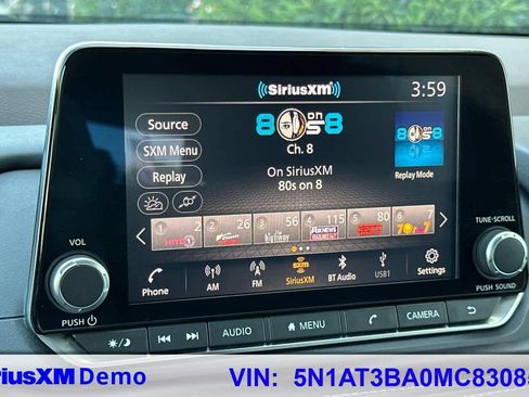 Used 2021 Nissan Rogue SV FWD image 29