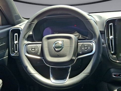 Used 2023 Volvo C40 P8 Recharge Ultimate w/ Protection Package Premier AWD/4WD image 19