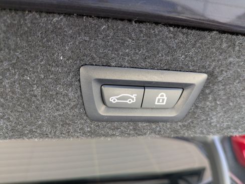 Used 2019 BMW 540i w/ Convenience Package RWD image 14