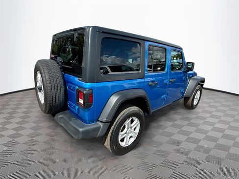 Used 2022 Jeep Wrangler Unlimited Sport S image 6