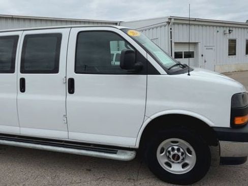 Used 2024 GMC Savana 2500 w/ Driver Convenience Package RWD image 3