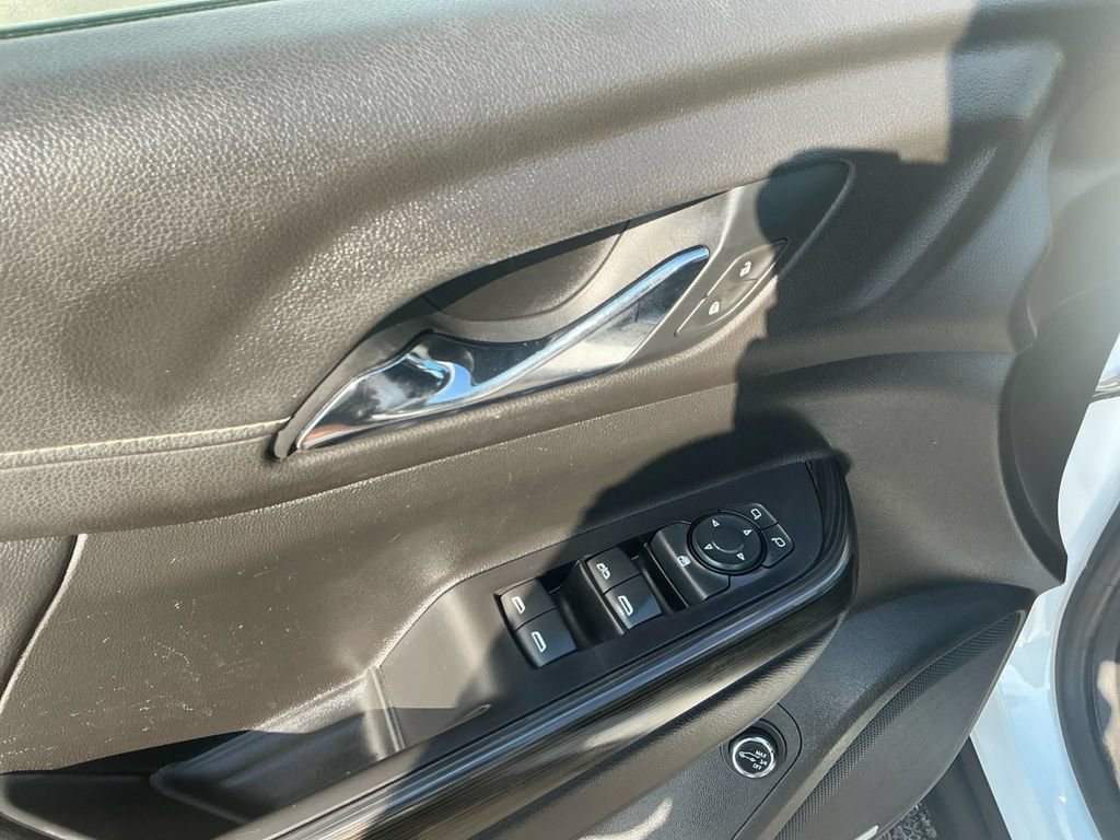 Used 2019 GMC Acadia SLT FWD image 16