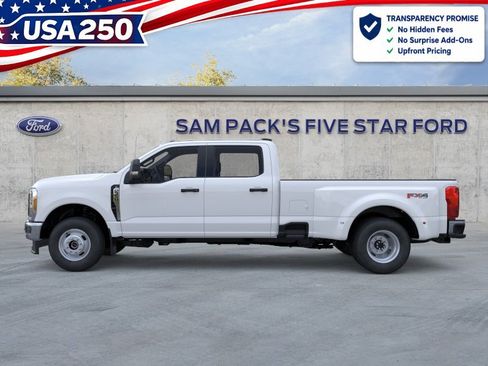 New 2025 Ford F350 XL w/ FX4 Off-Road Package AWD/4WD image 3