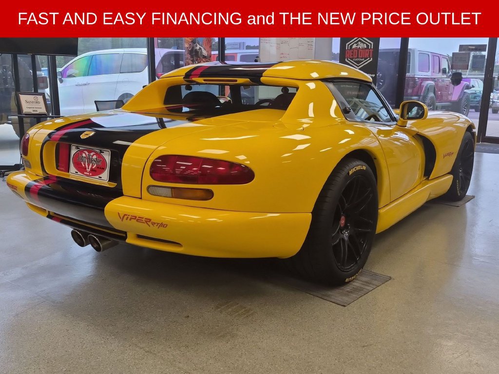 Used 2002 Dodge Viper RT/10 RWD image 3