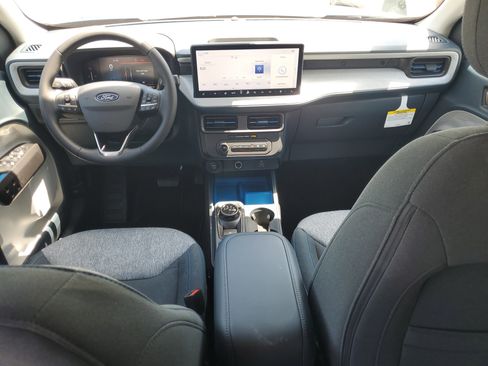 New 2025 Ford Maverick XLT w/ XLT Luxury Package image 12