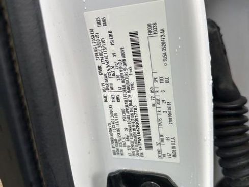 Used 2019 Ford F150 Lariat image 28