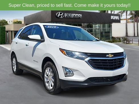 Used 2019 Chevrolet Equinox LT FWD image 1
