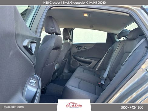 Used 2023 Chevrolet Malibu LS image 24