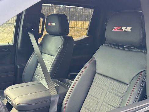 New 2026 GMC Sierra 1500 AT4 w/ Technology Package image 17