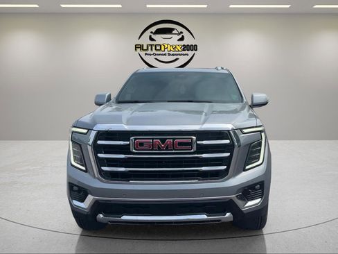 Used 2026 GMC Yukon XL Elevation w/ Elevation Premium Package RWD image 2