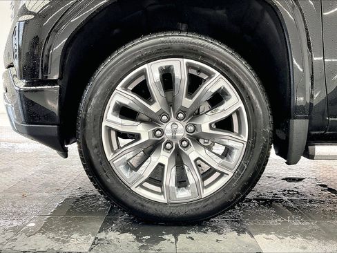 New 2026 GMC Sierra 1500 Denali w/ Denali Reserve Package image 14