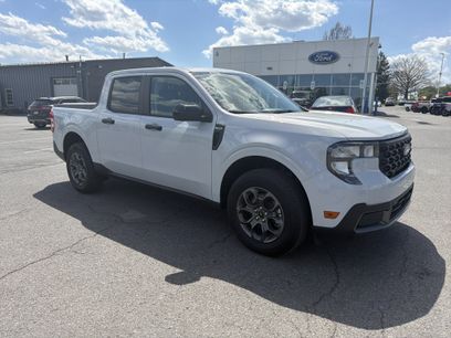 New 2025 Ford Maverick XLT w/ XLT Luxury Package