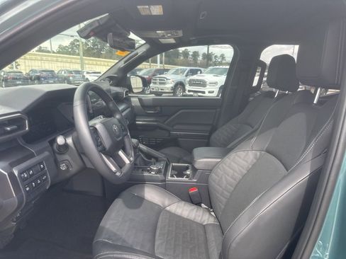 Used 2026 Toyota 4Runner TRD Off-Road Premium w/ Tow Technology Package image 9