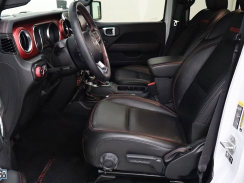 Used 2022 Jeep Gladiator Rubicon w/ Cold Weather Group image 12