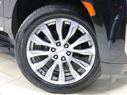 Used 2021 GMC Yukon Denali image 15