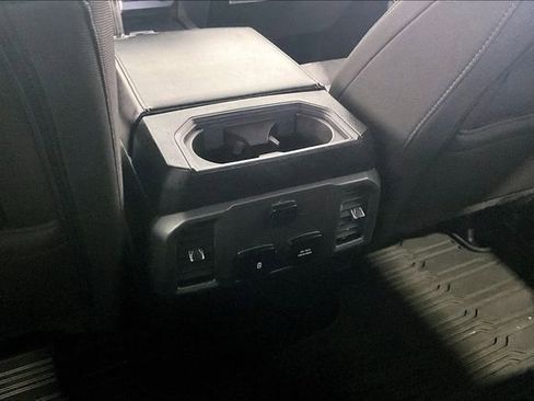 Used 2018 Ford F150 XLT w/ Equipment Group 302A Luxury image 11