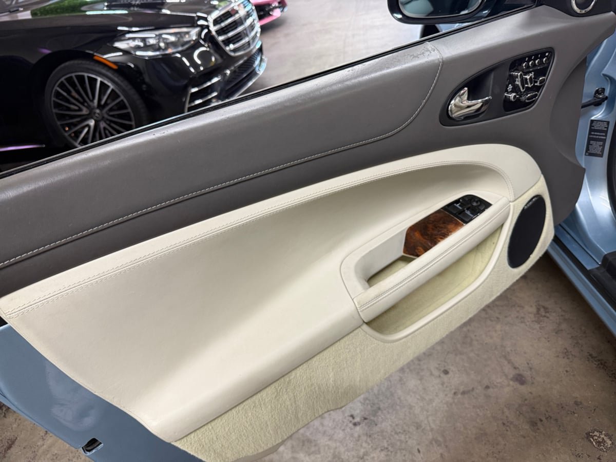 Used 2012 Jaguar XK Convertible RWD image 11