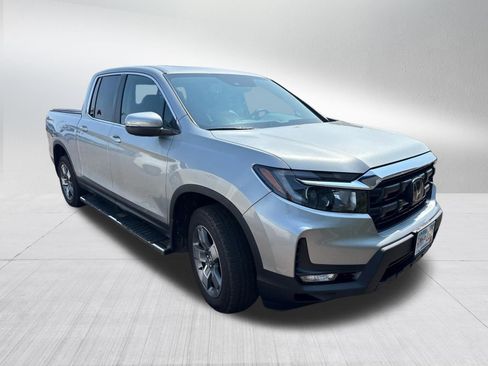 Used 2025 Honda Ridgeline RTL image 3