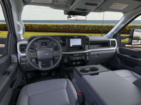New 2025 Ford F350 XL w/ XL Chrome Package image 9