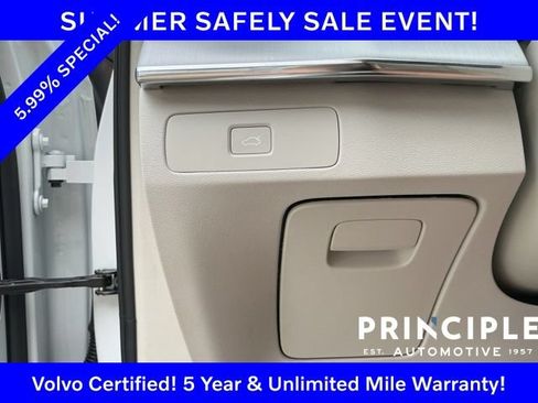 Certified 2023 Volvo XC90 B5 Core w/ Protection Package Premier AWD/4WD image 25