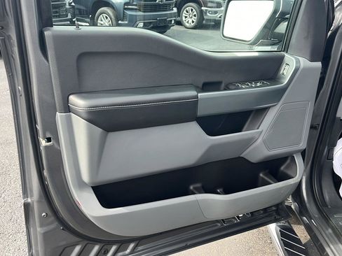 Used 2023 Ford F150 XLT w/ Trailer Tow Package image 18