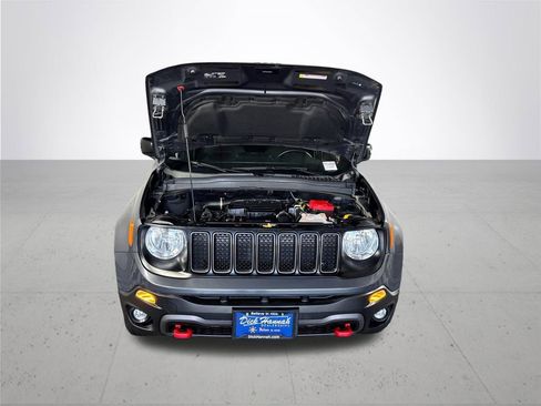 Certified 2022 Jeep Renegade Trailhawk w/ Sun/Sound Group image 24