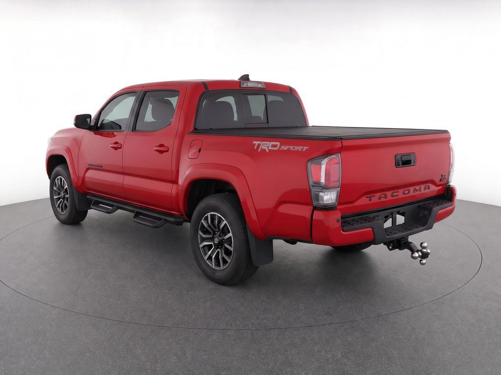 Used 2020 Toyota Tacoma TRD Sport w/ Technology Package RWD image 3