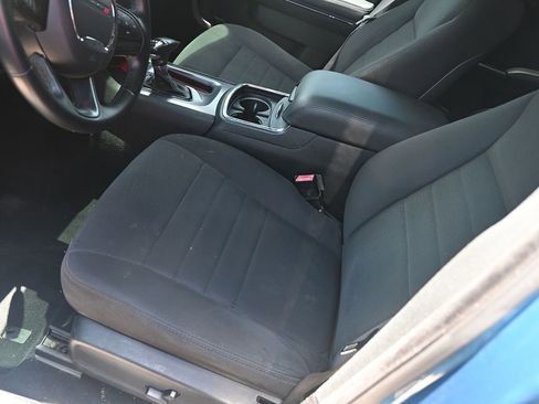 Used 2020 Dodge Charger SXT w/ Blacktop Package image 8