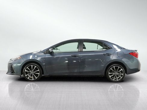 Used 2017 Toyota Corolla SE w/ Carpet Mat Package (TMS) FWD image 2