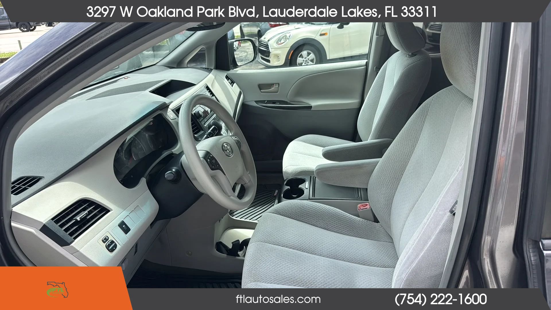 Used 2013 Toyota Sienna LE FWD image 17