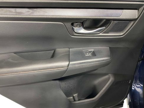 Used 2025 Honda CR-V Sport-L image 13