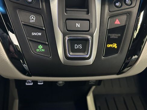 Certified 2025 Honda Odyssey Elite image 29