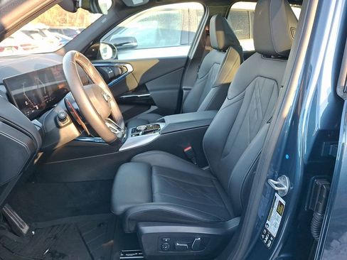 Used 2025 BMW X3 M50 w/ Premium Package image 9