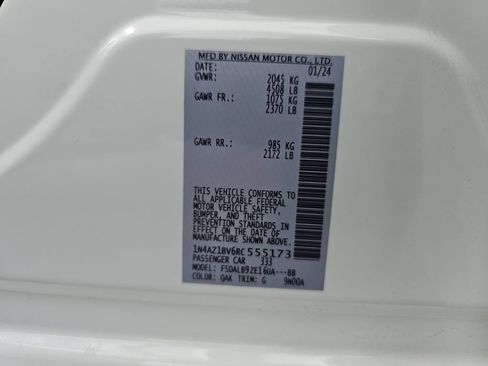 Used 2024 Nissan Leaf S FWD image 37