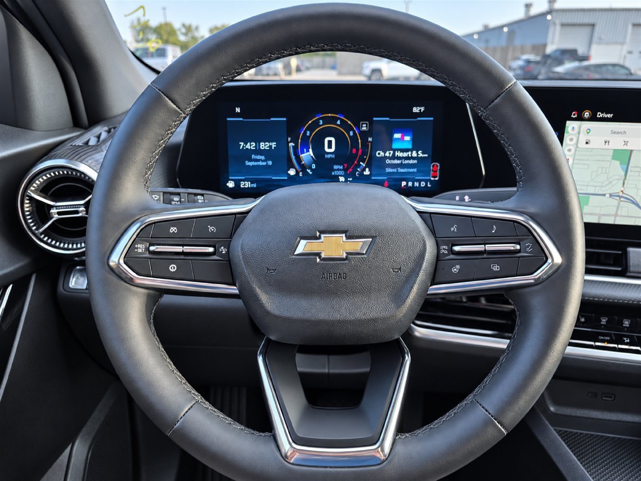 Used 2026 Chevrolet Equinox LT FWD image 19