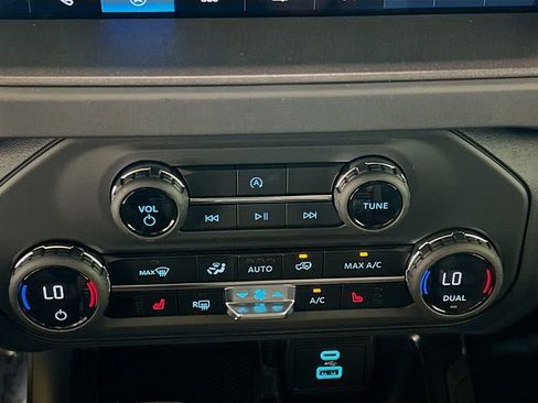 New 2025 Ford Bronco Big Bend image 9