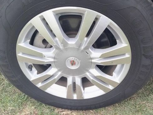 Used 2012 Cadillac SRX Luxury image 29