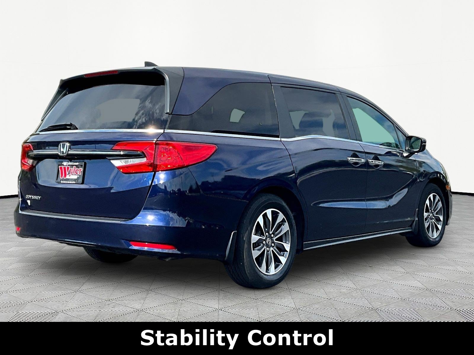 Used 2024 Honda Odyssey EX-L image 6