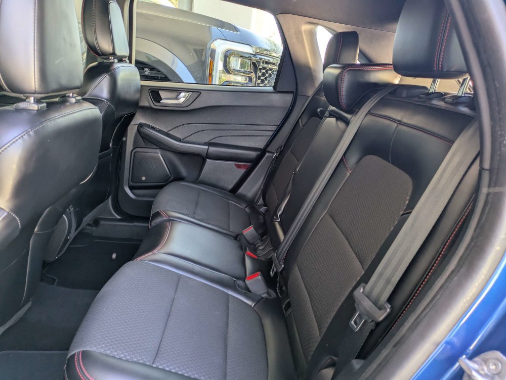 Used 2023 Ford Escape ST-Line w/ Equipment Group 301A FWD image 15