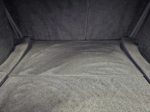 Used 2023 Tesla Model 3 Standard Range RWD image 10
