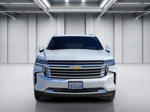 Used 2024 Chevrolet Tahoe High Country AWD/4WD image 2
