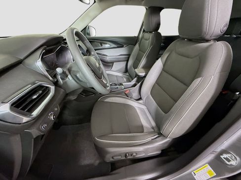 Used 2023 Chevrolet TrailBlazer LT w/ Convenience Package FWD image 19