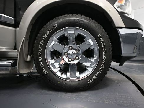 Used 2010 Dodge Ram 1500 Truck Laramie w/ Chrome Accents Group image 15