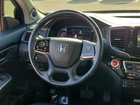 Used 2020 Honda Pilot Elite image 19