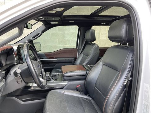 Used 2021 Ford F150 Lariat w/ Equipment Group 502A High AWD/4WD image 9