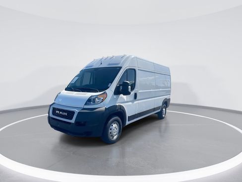 Used 2021 RAM ProMaster 2500 FWD image 4