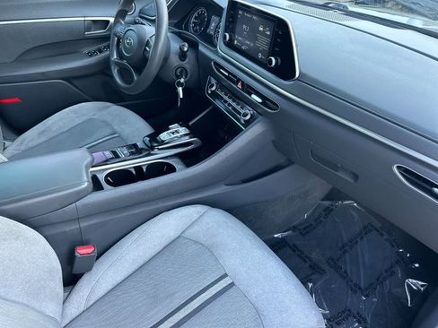 Used 2020 Hyundai Sonata SE FWD image 16