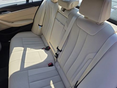 Certified 2023 BMW 530i w/ Convenience Package image 16