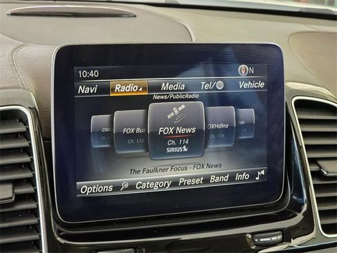 Used 2017 Mercedes-Benz GLS 450 4MATIC image 25
