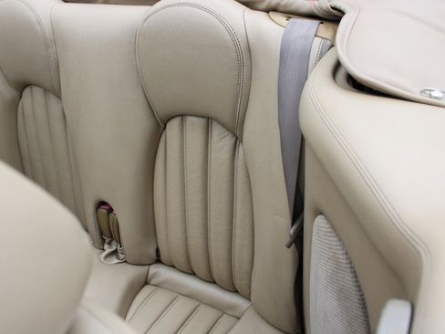 Used 2003 Jaguar XK8 Convertible image 10